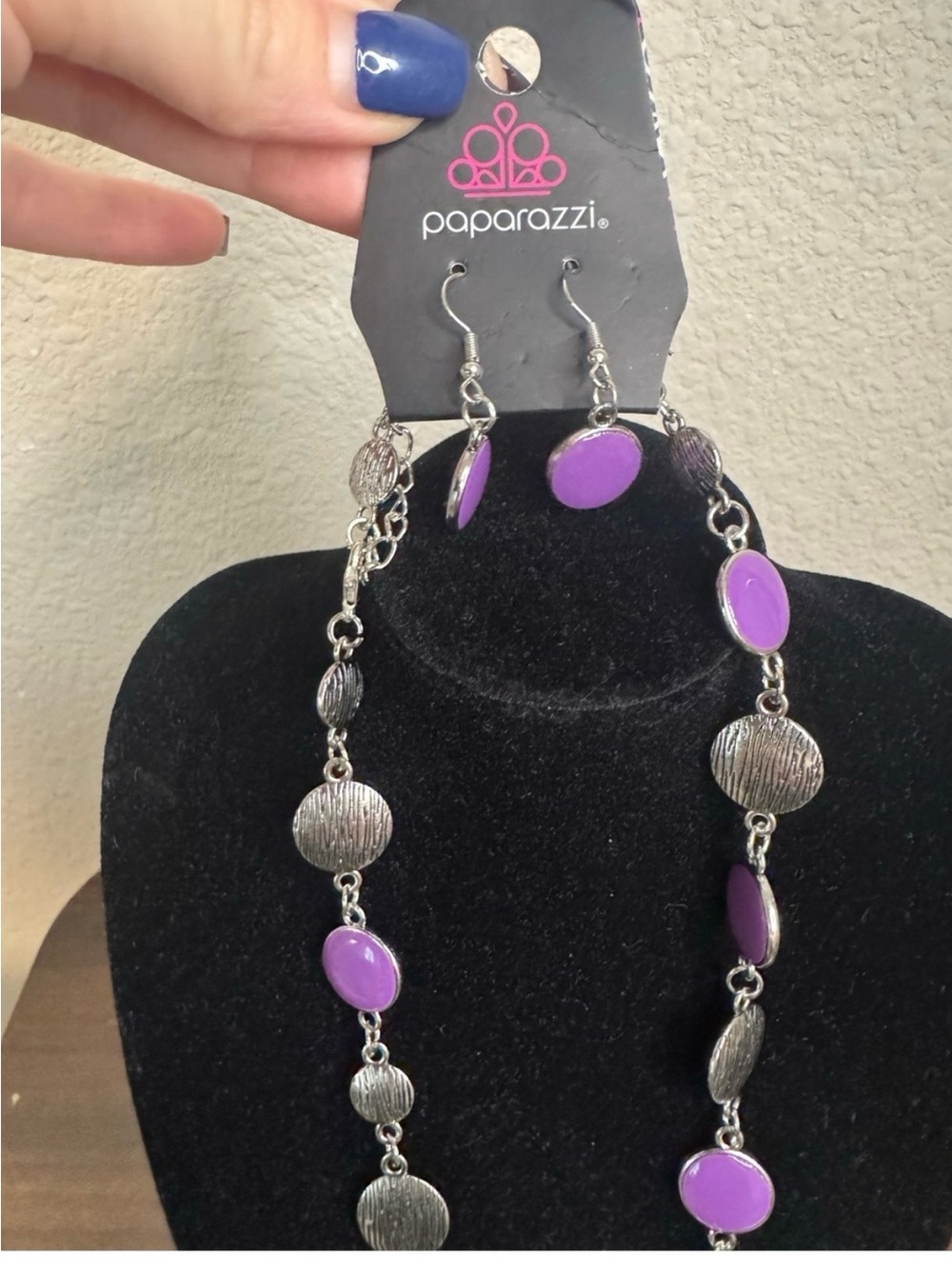paparazzi Silver & Purple Enamel Linked Necklace with Matching Earrings - Picture 2 of 3